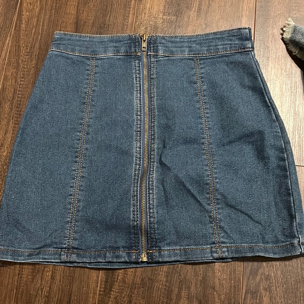 Forever 21 denim skirt